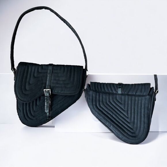 LA RUE Bags l Black Croc Leather Strap l Shoulder l Buckle Decor l Medium l EUC - Picture 4 of 10